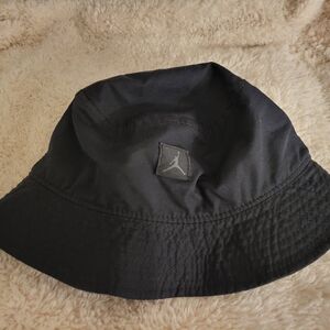 Air Jordan Black Bucket Hat with Iconic Logo